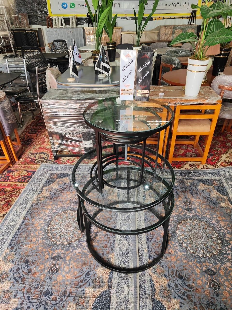 میز جلو مبلی و عسلی پنج تیکه ست کامل و نیم ست|مبلمان خانگی و میز عسلی|شیراز, وزیرآباد|دیوار