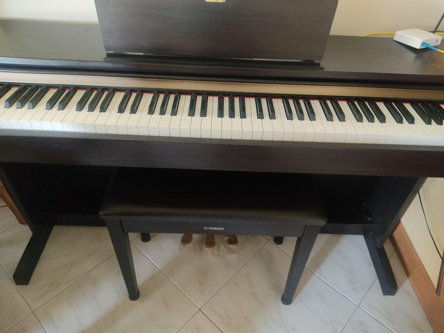پیانو دیجیتال Yamaha Clavinova CLP-320 تمیز و سالم|پیانو، کیبورد، آکاردئون|تهران, فاطمی|دیوار