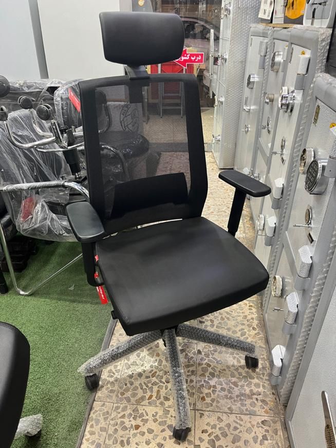 صندلی مدیریتی شرکت نیلپر ( اهواز )تقوایی نیا|مبلمان اداری|اهواز, طالقانی|دیوار