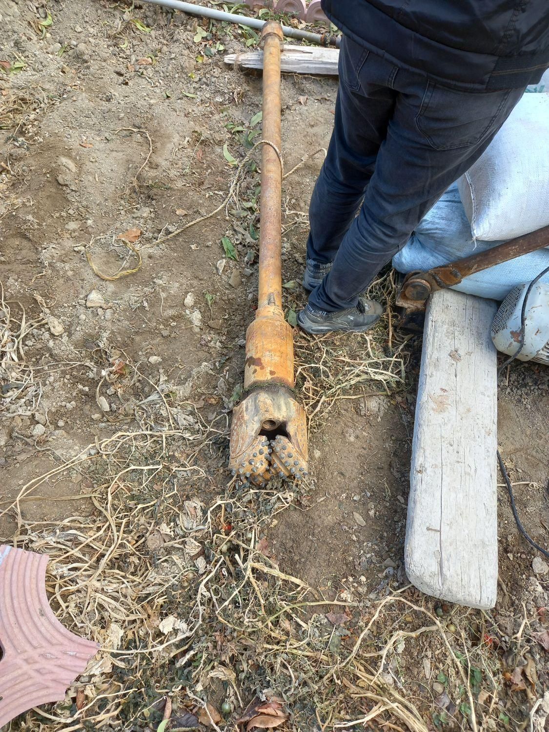 حفاری چاه با دستگاه روتاری مته|خدمات پیشه و مهارت|تبریز, |دیوار