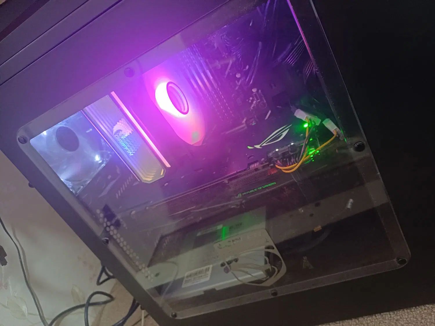 core i9 معاوضه با ایفون یا نقد|رایانه رومیزی|تهران, ابوذر|دیوار