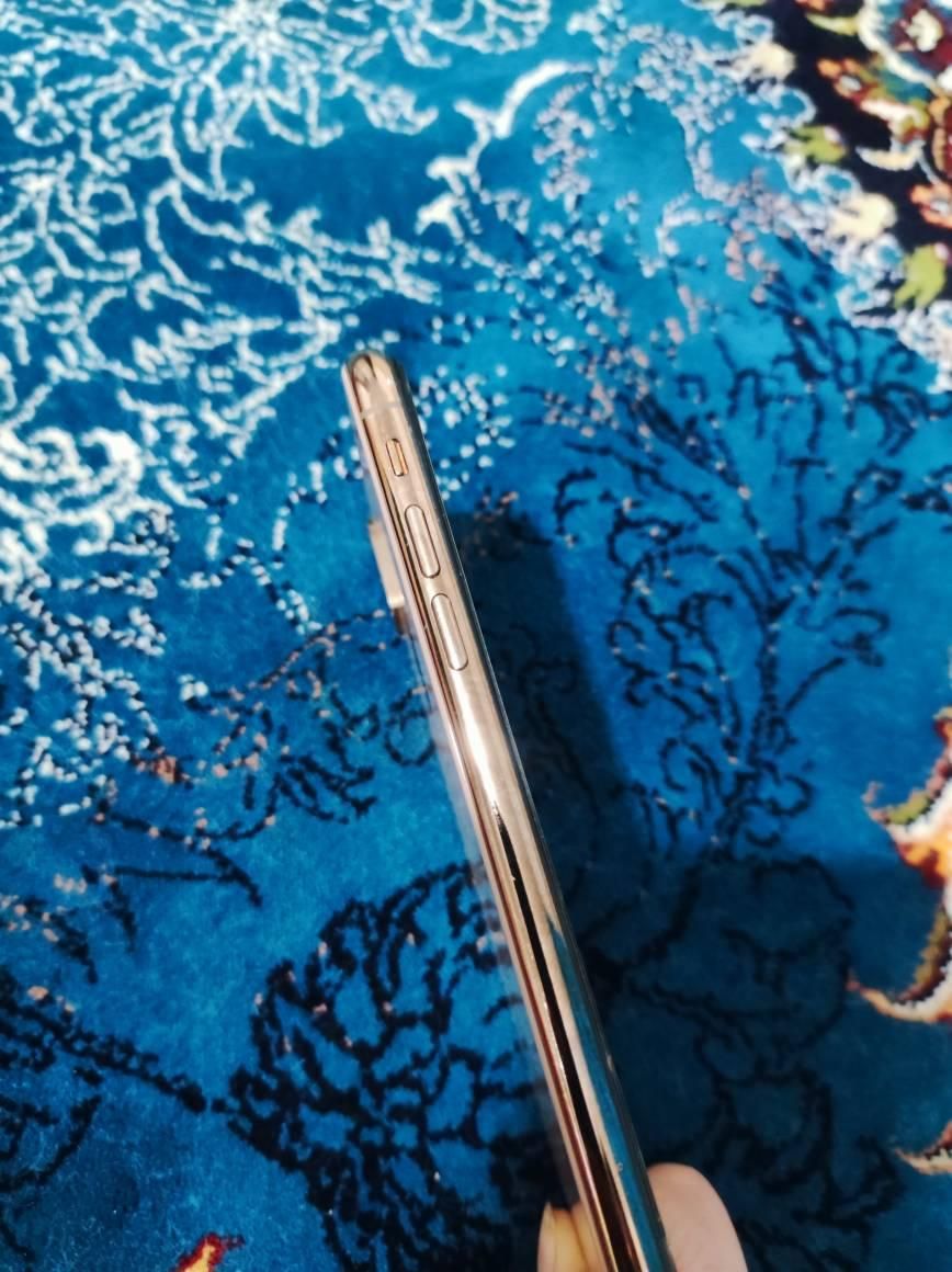 اپل iPhone XS با حافظهٔ ۲۵۶ گیگابایت|موبایل|زاهدان, |دیوار