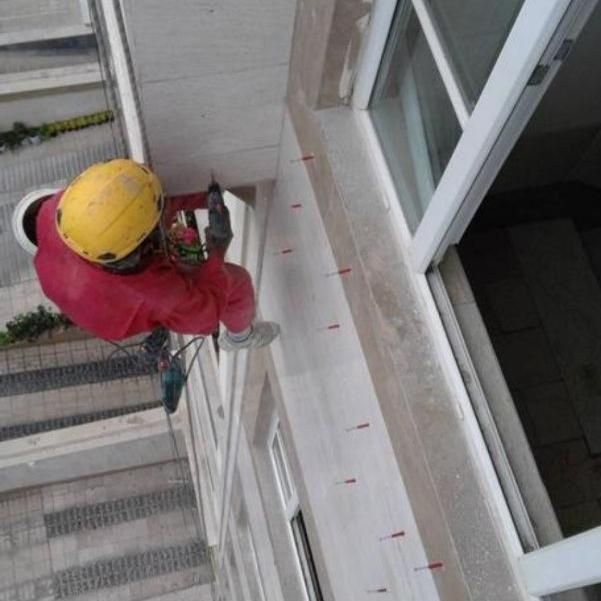 پیچ ورولپلاک نما رول پلاک کردن سنگ باطناب راپل کار|خدمات پیشه و مهارت|اسلامشهر, زرافشان|دیوار