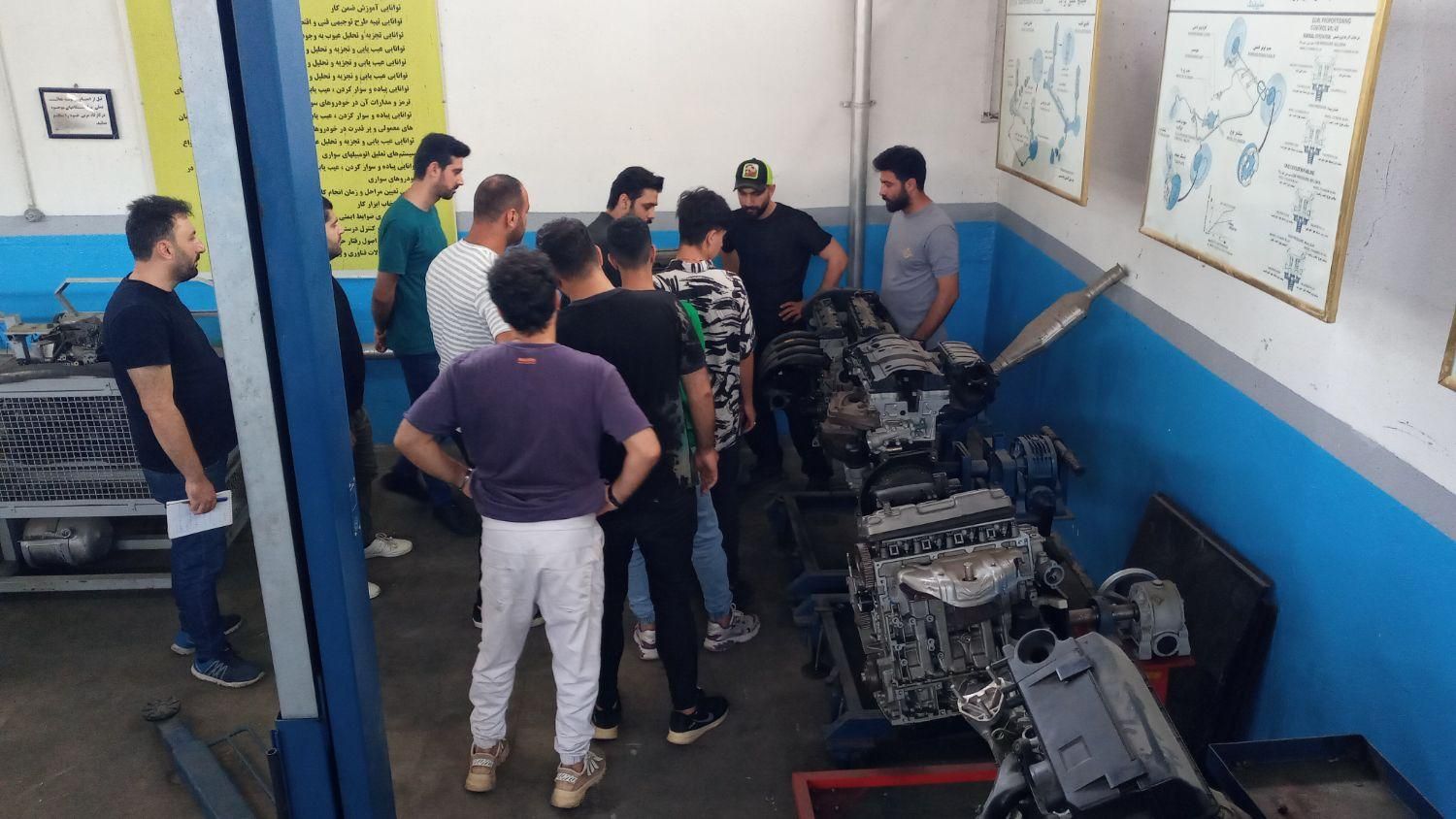 آموزش تشخیص رنگ،مکانیک،برق،تنظیم موتور و ریمپ|خدمات آموزشی|رشت, لاکان|دیوار