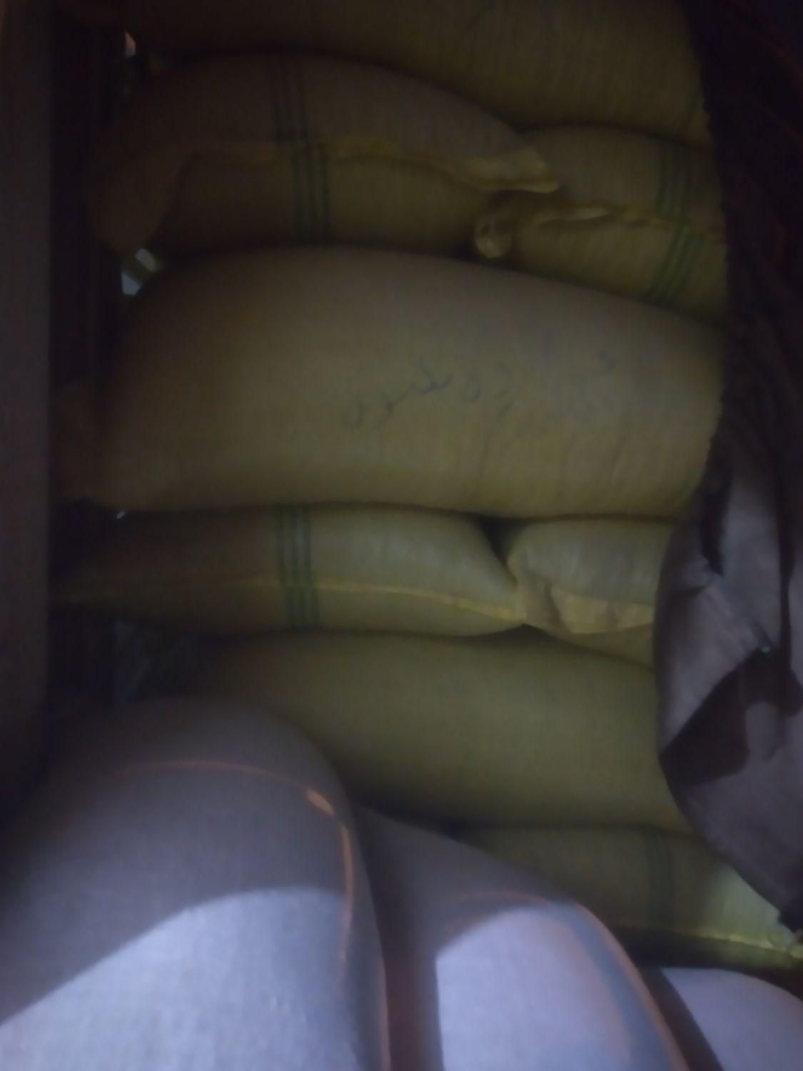 فروش فوق العاده تخمه وحبوبات برنج ایرانی زیر قیمت|خوردنی و آشامیدنی|کرمان, |دیوار