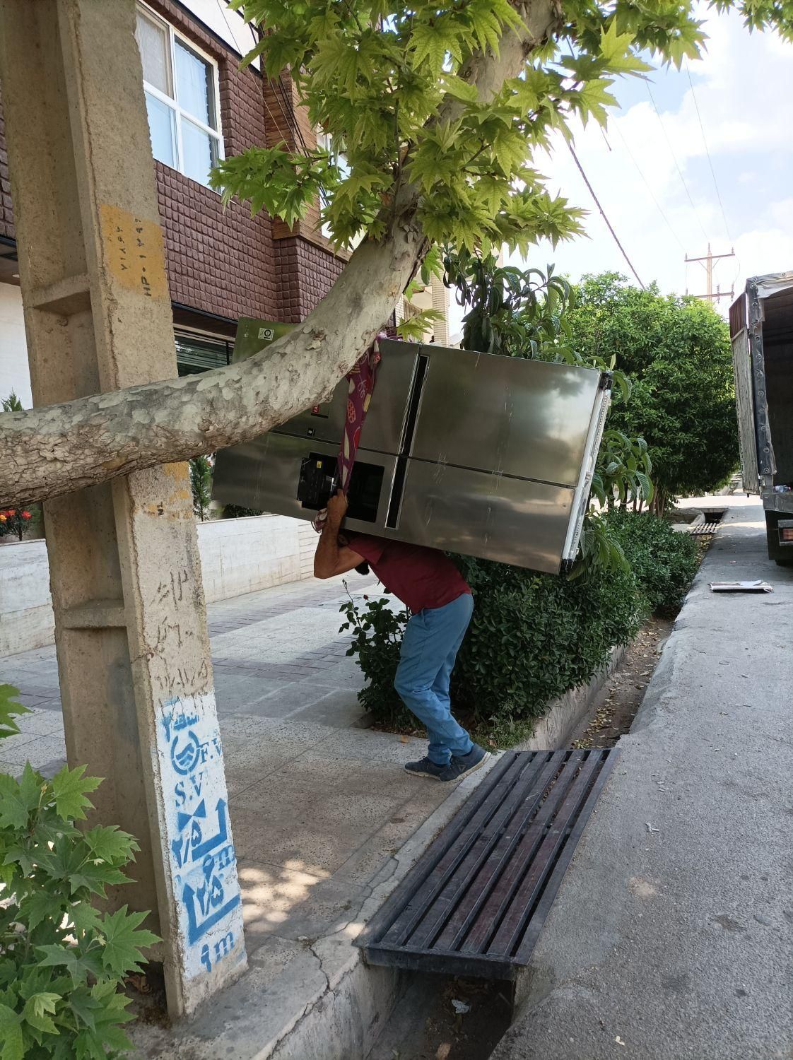 اوتوبار باربری اسباب کشی حمل بار جابجایی کاگر خالی|خدمات حمل و نقل|شیراز, شهرک والفجر|دیوار