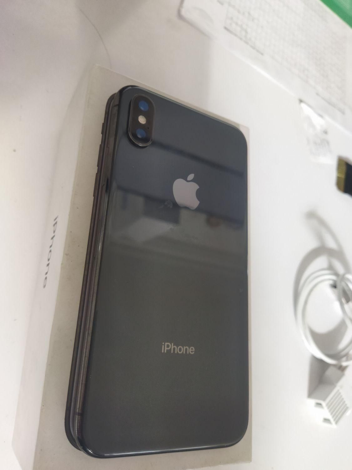 اپل iPhone X با حافظهٔ ۲۵۶ گیگابایت|موبایل|ارومیه, |دیوار