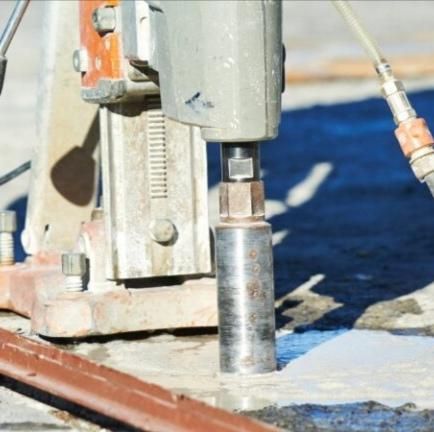 کر گیری یا گرد بر بتن|خدمات پیشه و مهارت|سیرجان, |دیوار