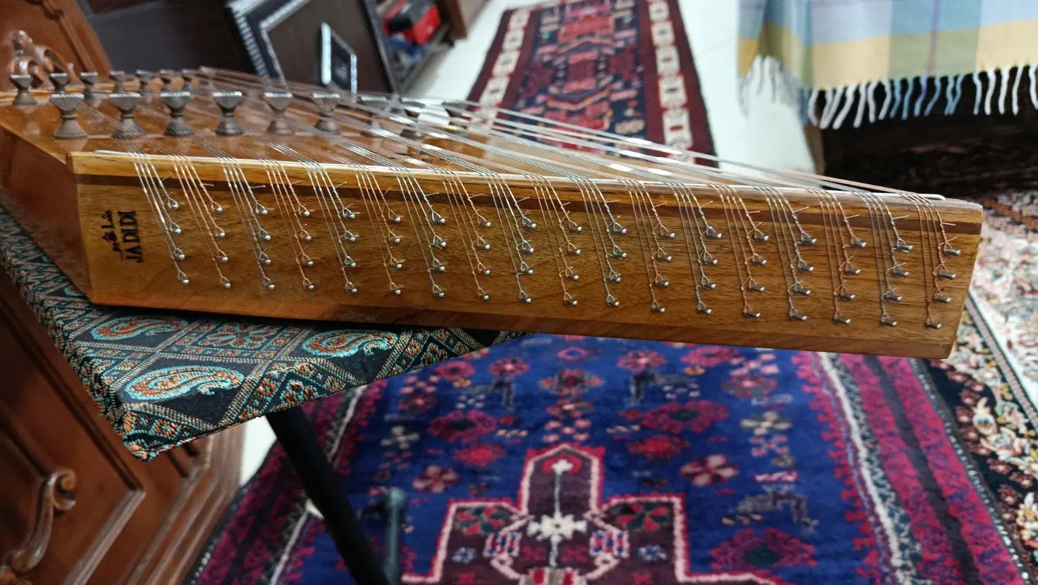 سنتور بامهر شاهین جدیدی همراه میز سنتور|سازهای سنتی|زاهدان, |دیوار