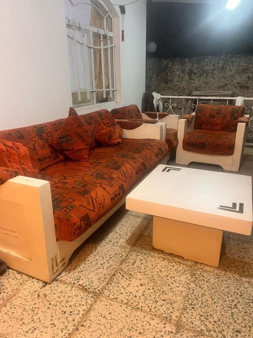 مبلمان هفت نفره چوبی|مبلمان خانگی و میز عسلی|چمستان, |دیوار
