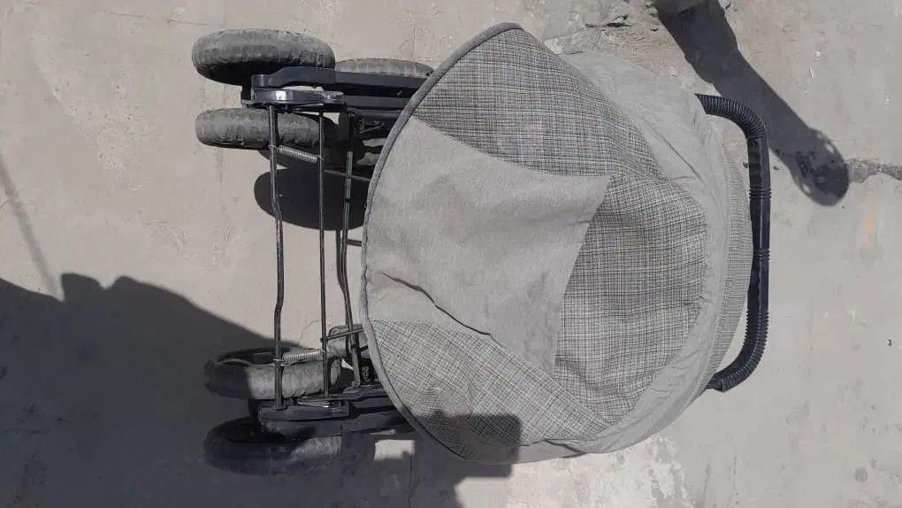 کالسکه بچه|کالسکه و لوازم جانبی|کرج, دولت‌آباد|دیوار