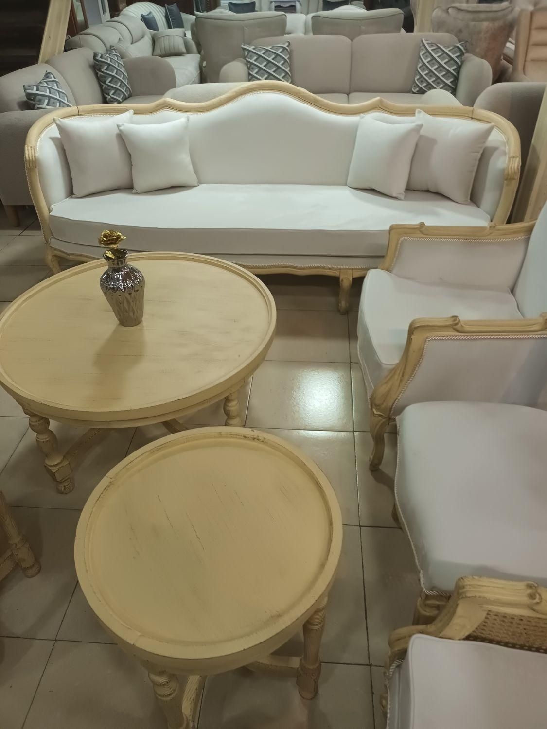 مبل کوئین فرانسوی حصیری|مبلمان خانگی و میز عسلی|رشت, خمیران زاهدان|دیوار