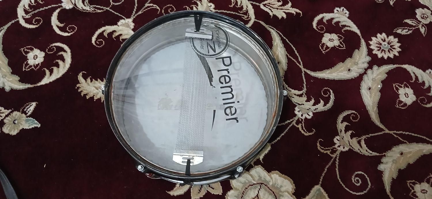 دوقول|درام و پرکاشن|همدان, |دیوار