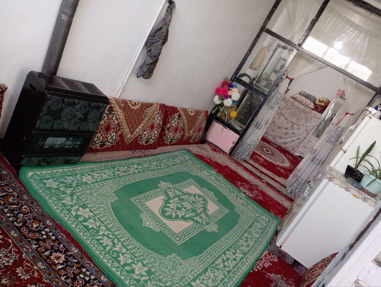 فروش خانه قدیمی 180متری|فروش خانه و ویلا|نهاوند, |دیوار