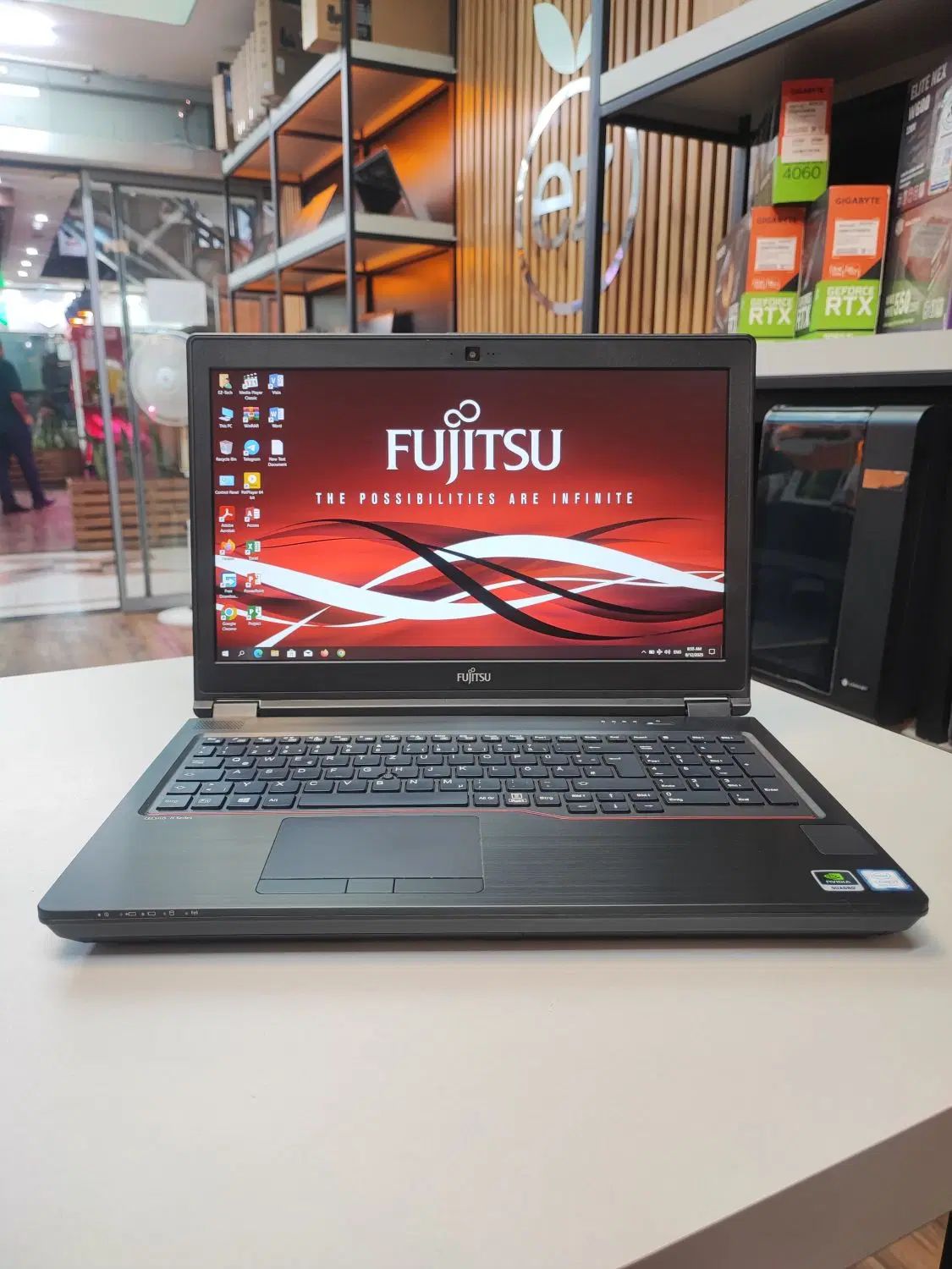 لپتاپ فوجیتسو(FUJITSU)  CELSIUS H780|رایانه همراه|کرج, اصفهانی‌ها|دیوار