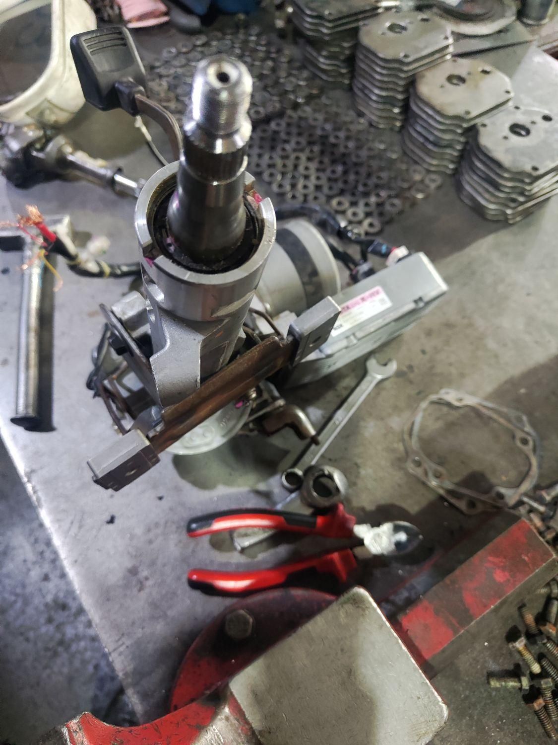 نصب تلسکوپی برقی جعبه فرمان ساده ومکانیکی|قطعات یدکی و لوازم جانبی|تبریز, |دیوار