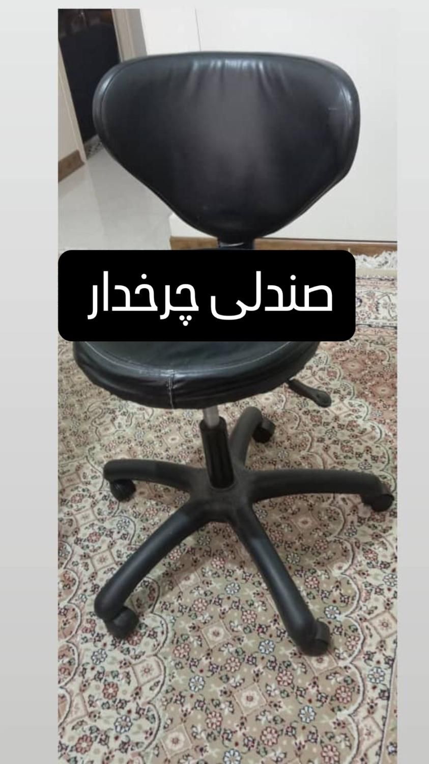 تخت و صندلی ارایشگاه|آرایشگاه و سالن‌های زیبایی|تهران, نازی‌آباد|دیوار