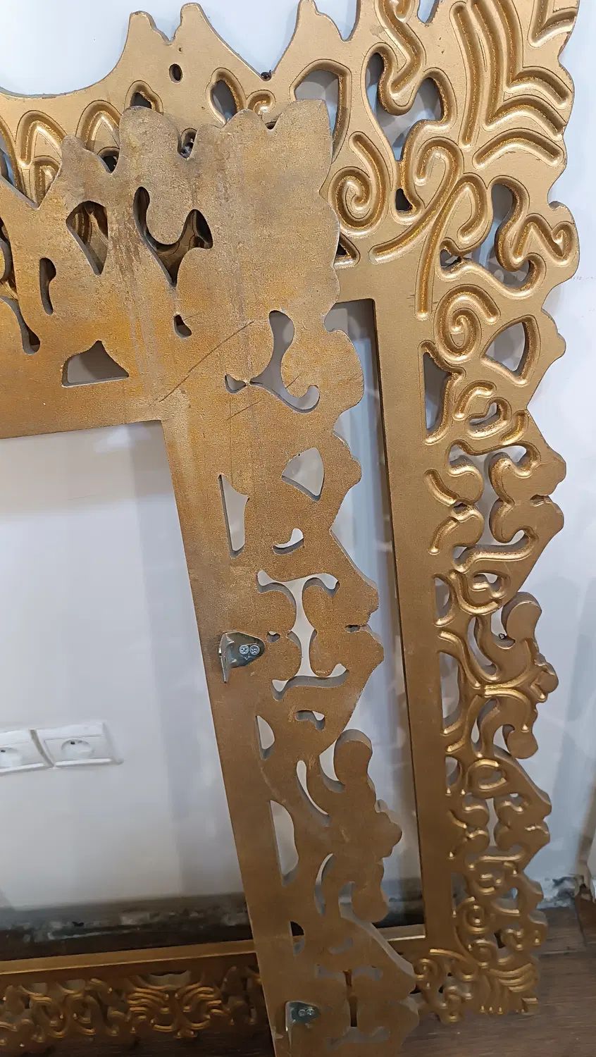 قاب آینه یا عکس یا نقاشی فوری فروشی|تابلو، نقاشی، عکس|تهران, سلسبیل شمالی|دیوار