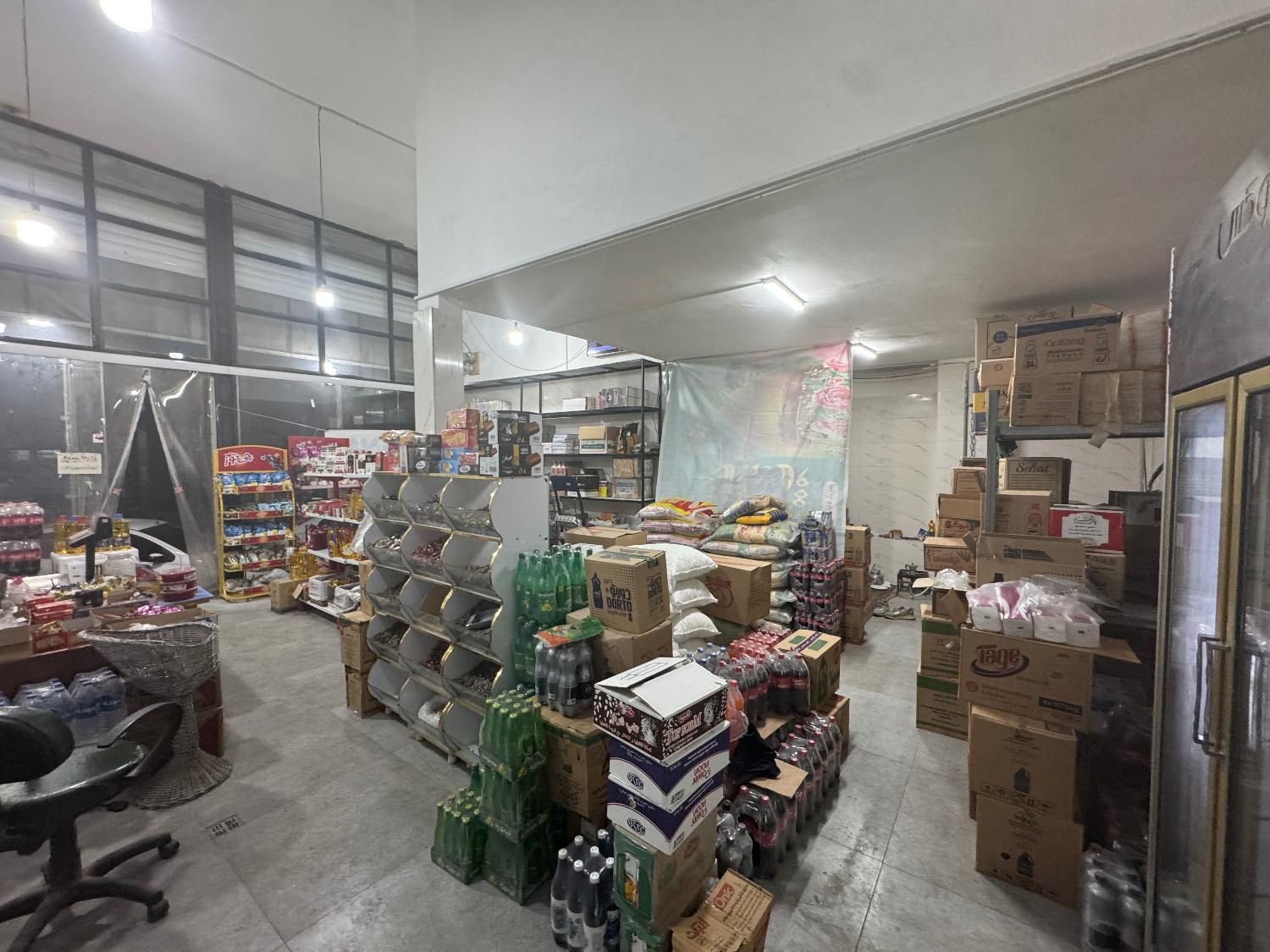 مغازه دو دهنه ۷۰ متری در خیابان اصلی|اجارهٔ مغازه و غرفه|رباط‌کریم, الارد|دیوار