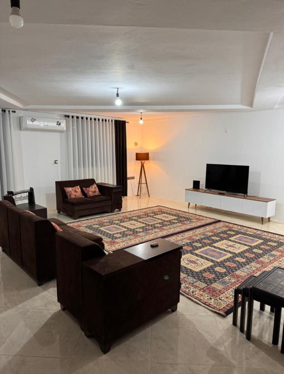 اجاره روزانه اسلامشهر|اجارهٔ کوتاه‌مدت آپارتمان و سوئیت|اسلام‌شهر, شهرک قائمیه|دیوار