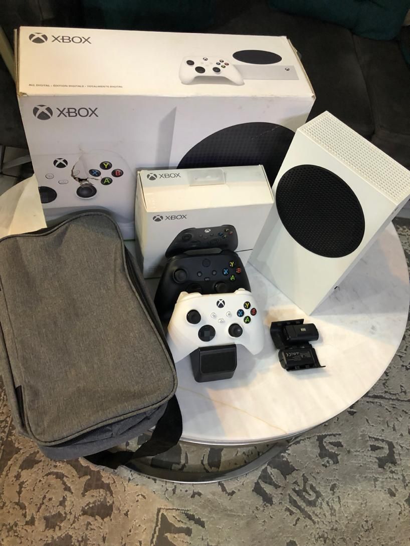 XBox series S 512 دو دسته|کنسول، بازی ویدئویی و آنلاین|تهران, سلیمانی|دیوار