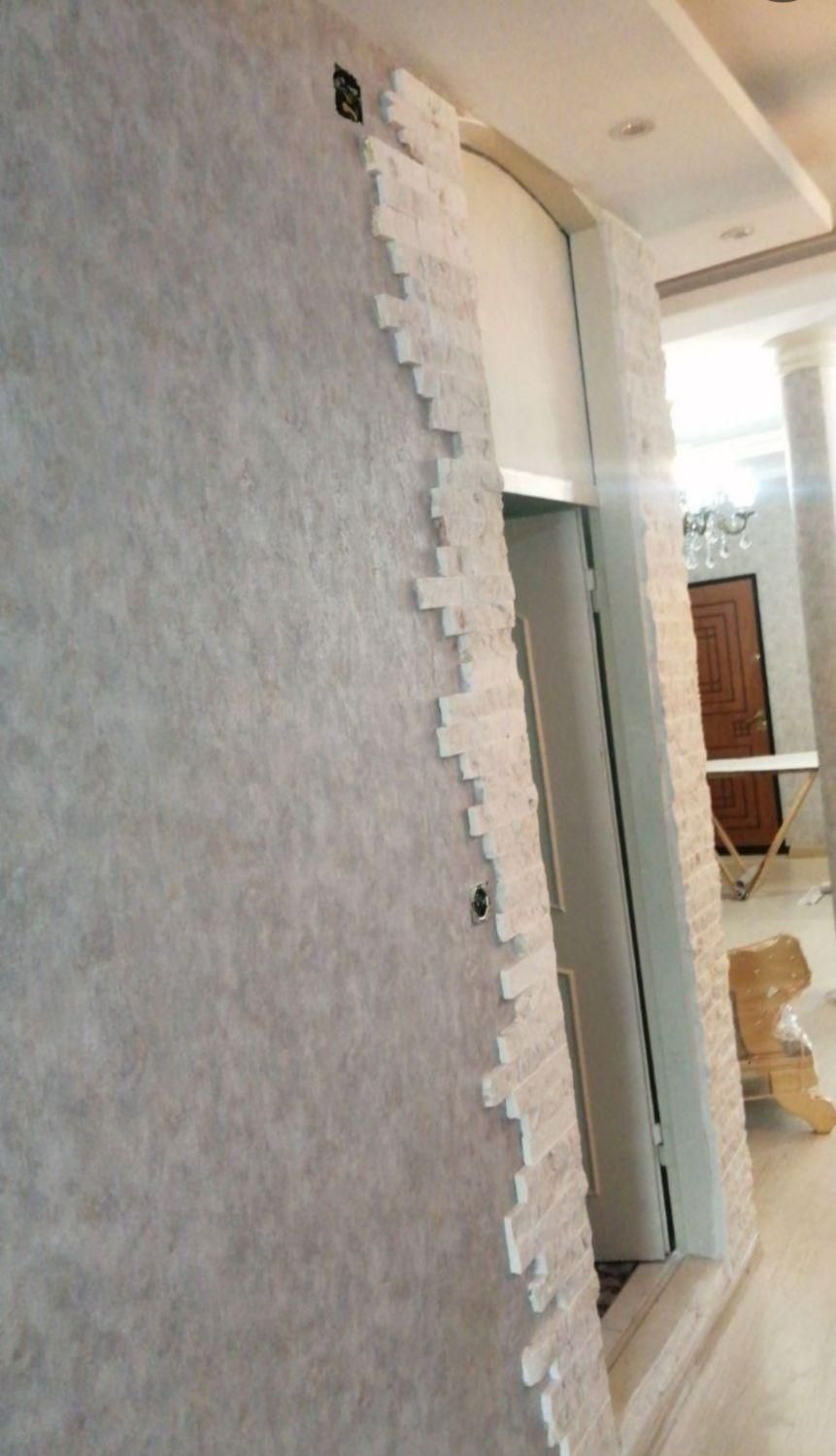 نصب کاغذ دیواری .تابلو کچی .پی وی سی|خدمات پیشه و مهارت|سلماس, |دیوار