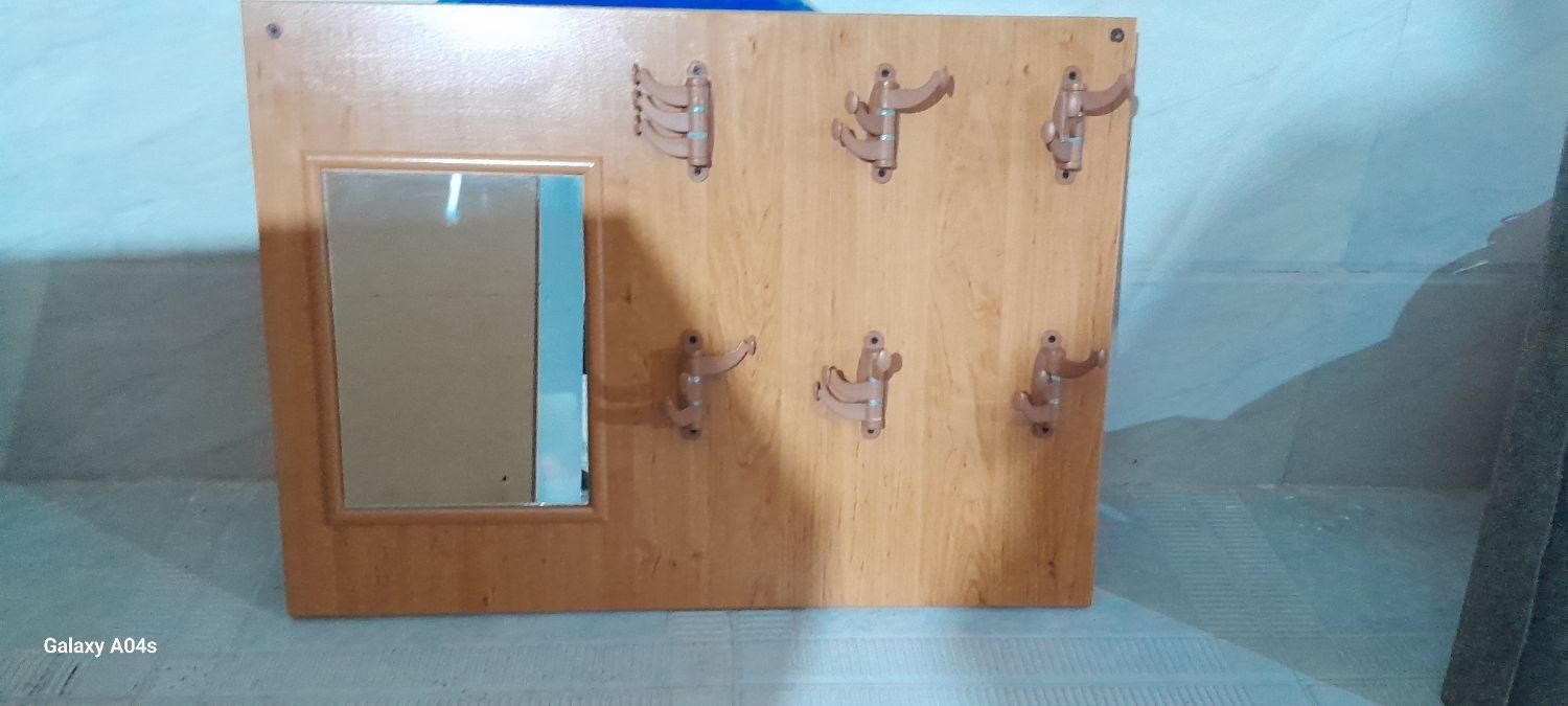 آویز لباس|بندرخت و رخت‌آویز|لنگرود, |دیوار
