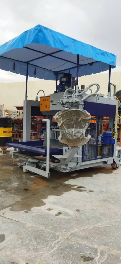 دستگاه سینی دار نیمه اتومات بلوک زن|ماشین‌آلات صنعتی|ایلام, |دیوار