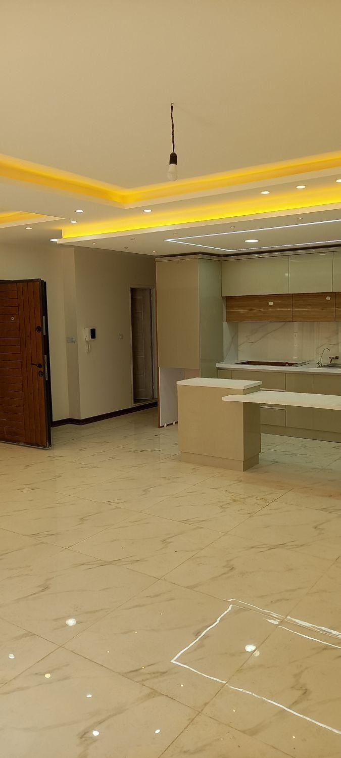 آپارتمان ۱۴۵ متر سه خواب مستردار خیابان منوچهری|فروش آپارتمان|شیراز, وصال|دیوار