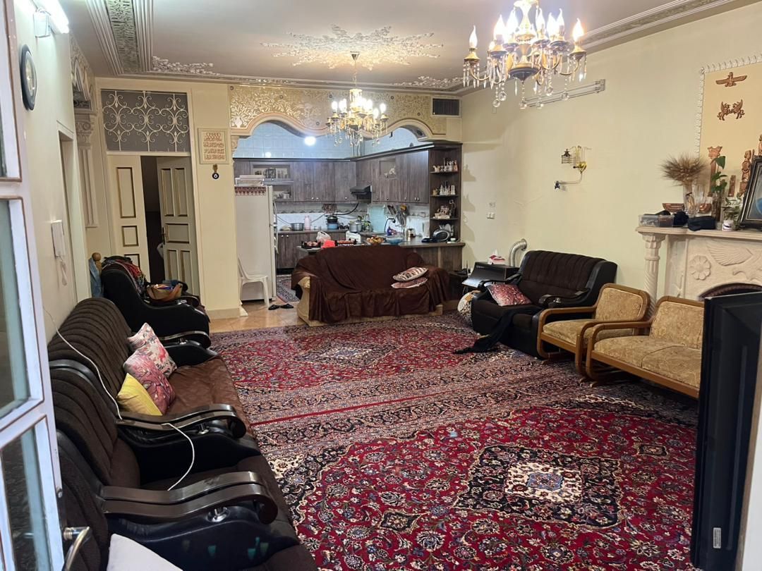 ویلایی/یک طبقه/با سوییت|فروش خانه و ویلا|شیراز, شهرک امیر کبیر|دیوار