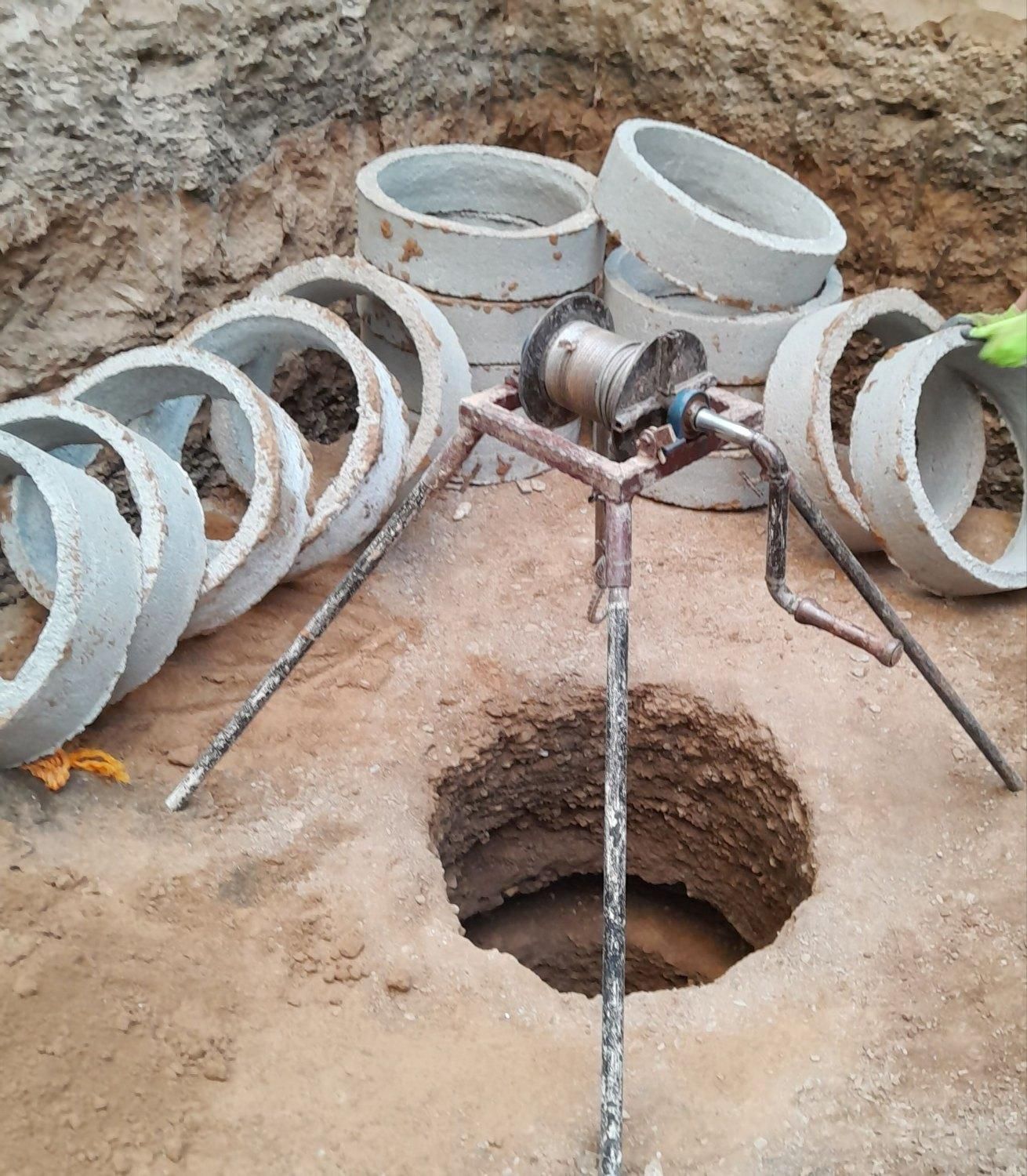 مغنی چاه کن و مقنی چاهکن|خدمات پیشه و مهارت|مشهد, شهید معقول|دیوار