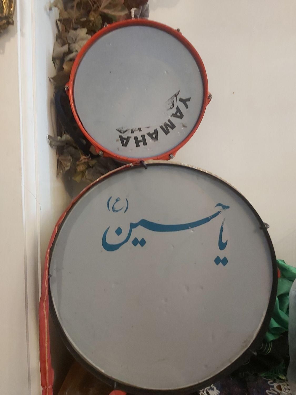 دو عدد طبل محرمی|درام و پرکاشن|تهران, جیحون|دیوار