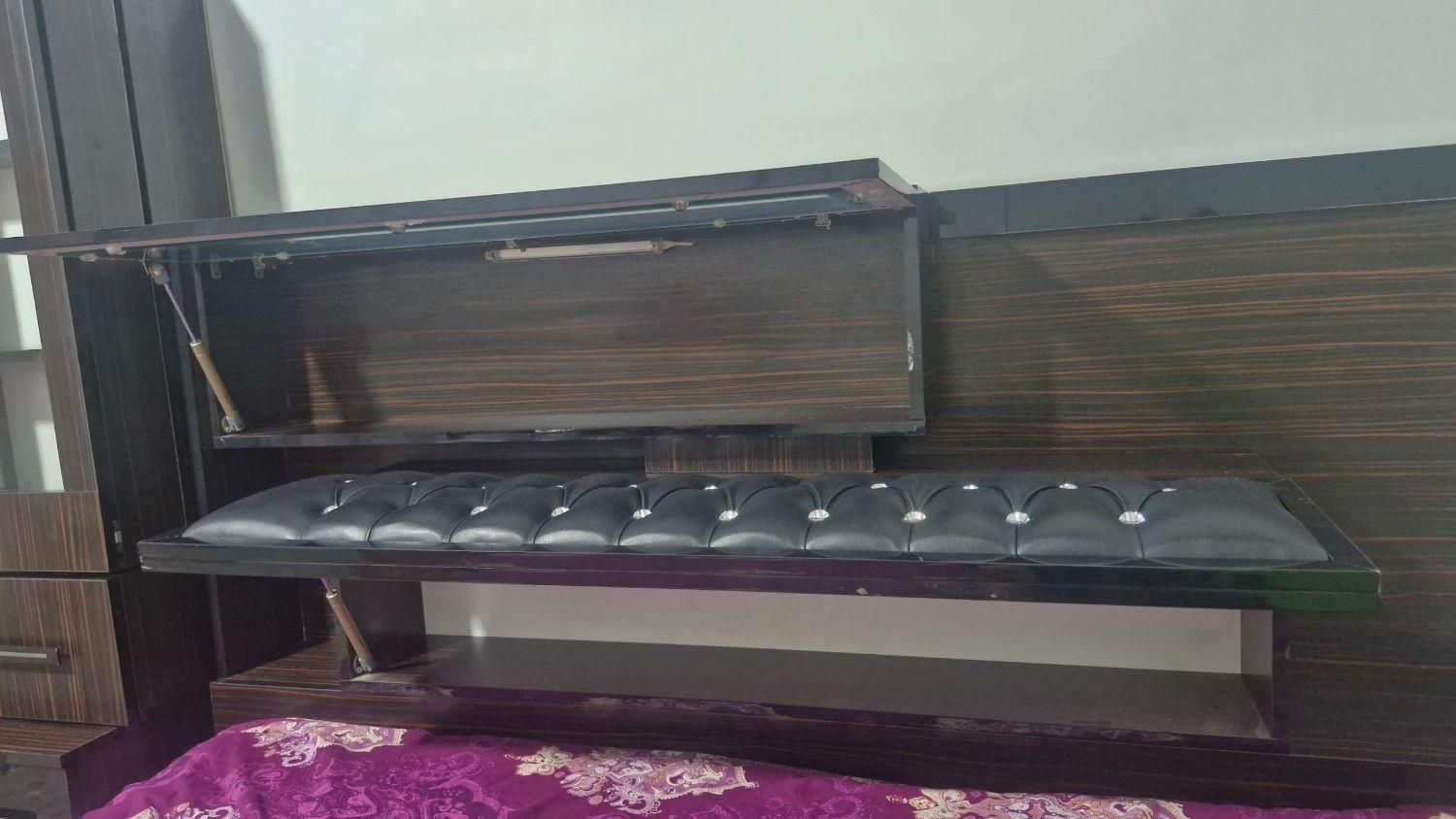 تخت‌خواب|تخت و سرویس خواب|شاهین‌شهر, نظامی|دیوار