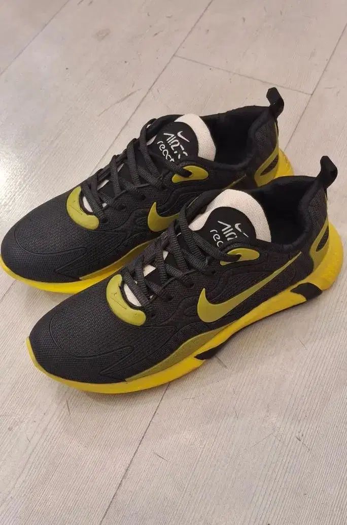کتونی NIKE|کیف، کفش، کمربند|تهران, هفت حوض|دیوار