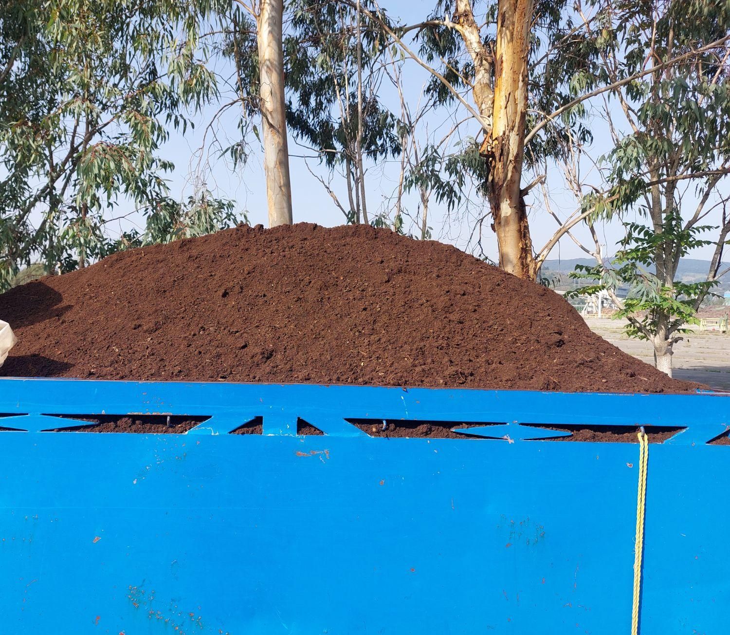 کمپوست برای سینی نشا و گلخانه نهالستان توت فرنگی|گل و گیاه طبیعی|بابل, |دیوار