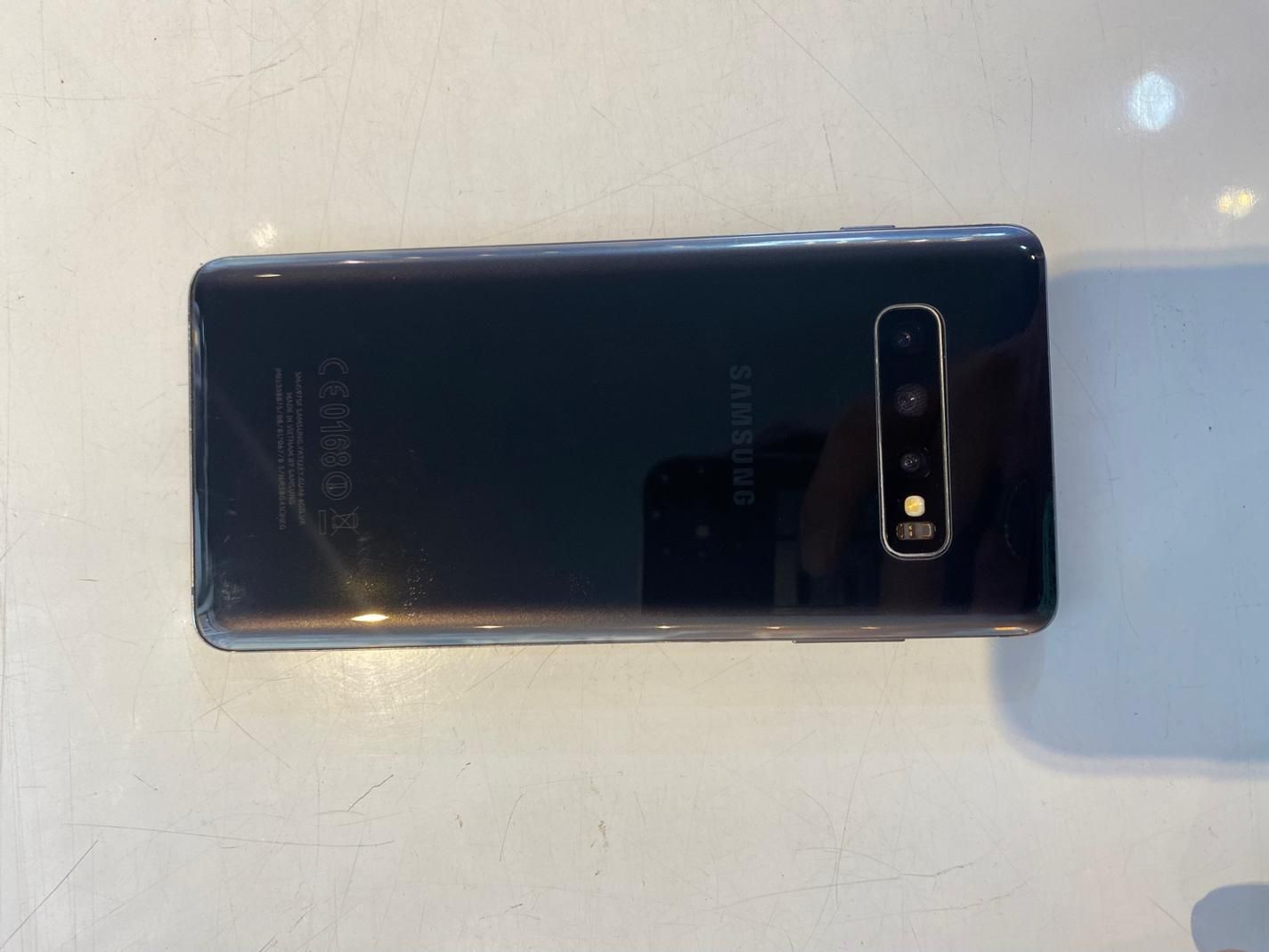 سامسونگ Galax S10 pluse+با حافظهٔ ۱۲۸ گیگابایت|موبایل|اصفهان, چرخاب|دیوار