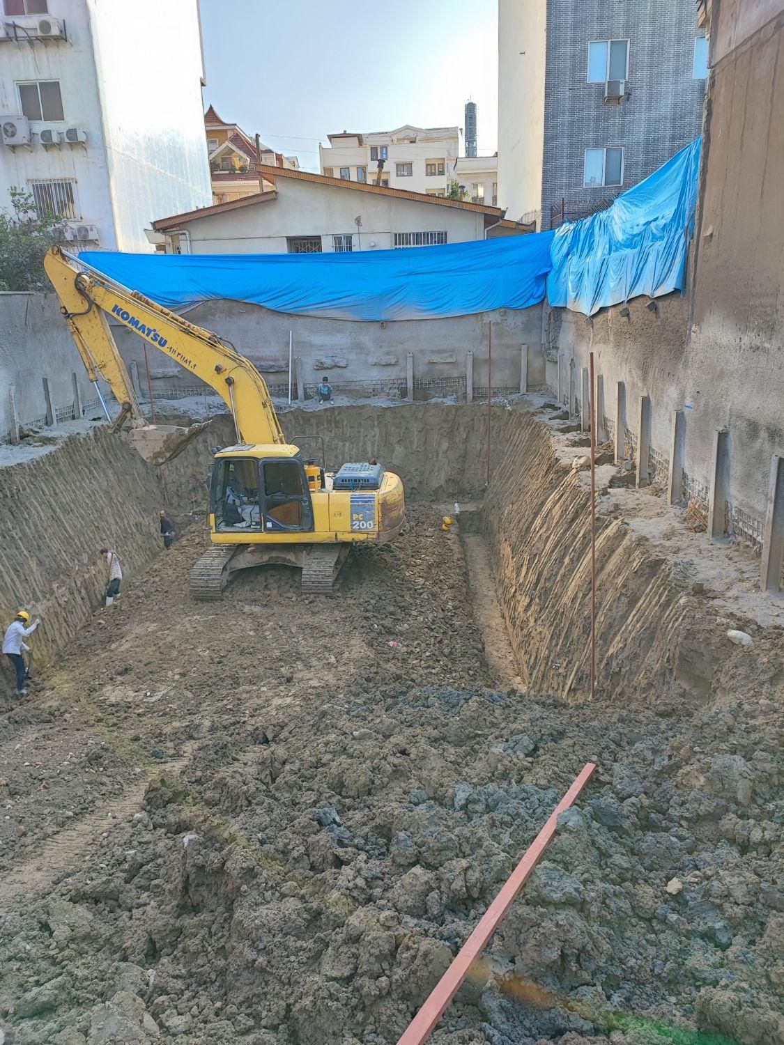 اجاره بیل مکانیکی (تخریب،خاکبرداری)|خدمات پیشه و مهارت|آمل, |دیوار