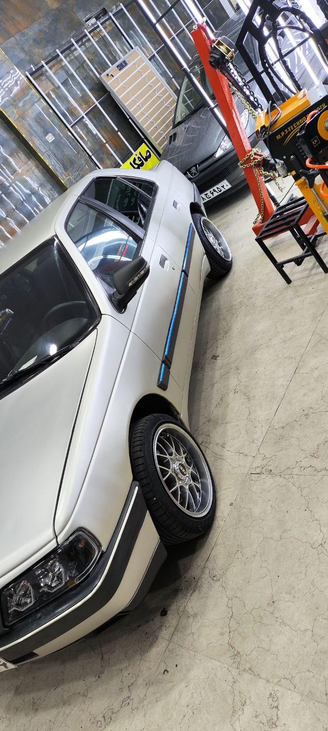 نقاشی و لیسه گیری|خدمات موتور و ماشین|کوهدشت, |دیوار