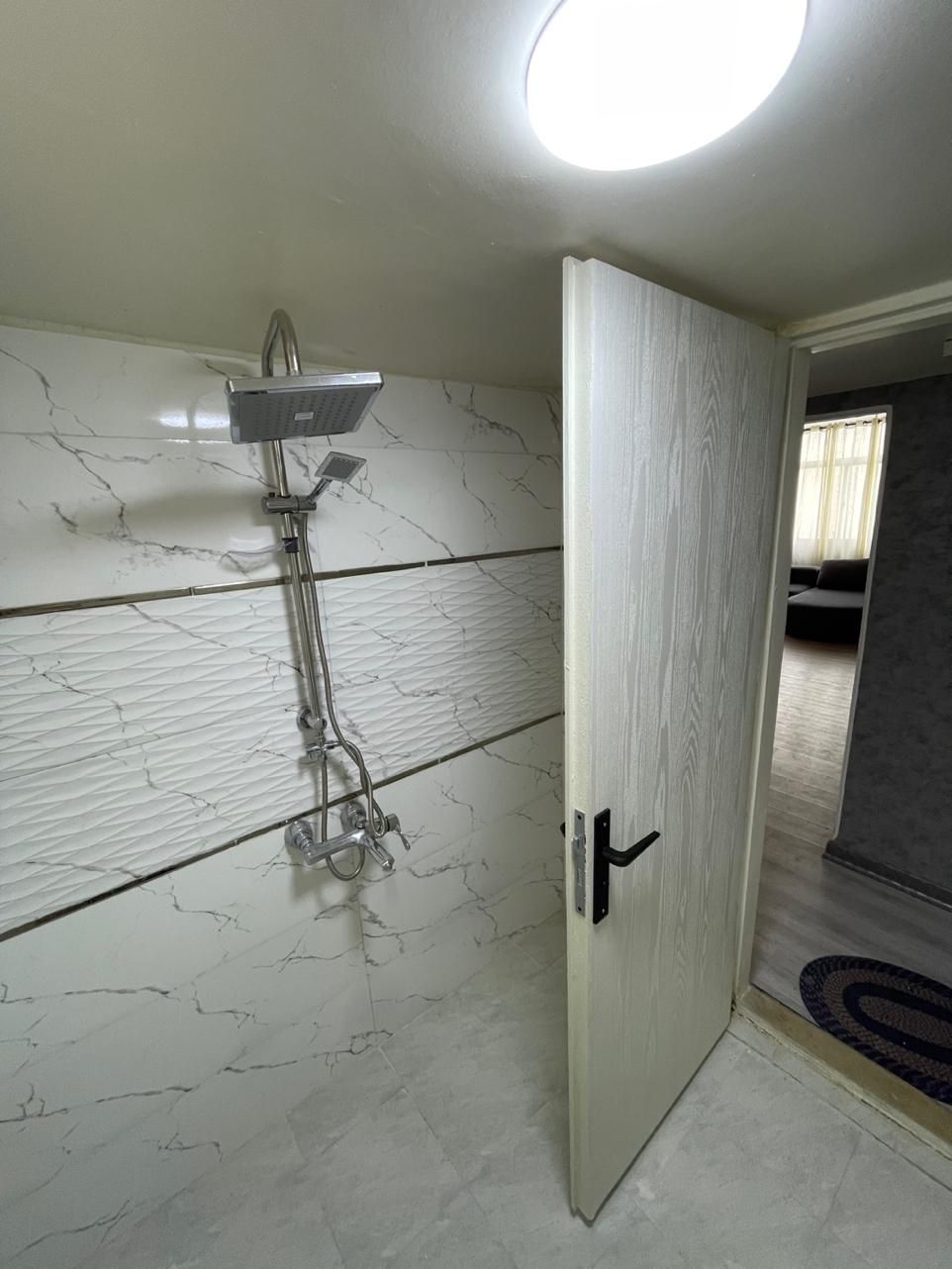 اجاره روزانه/ نصف روز /تمیز / غرب|اجارهٔ کوتاهمدت آپارتمان و سوئیت|تهران, صادقیه|دیوار