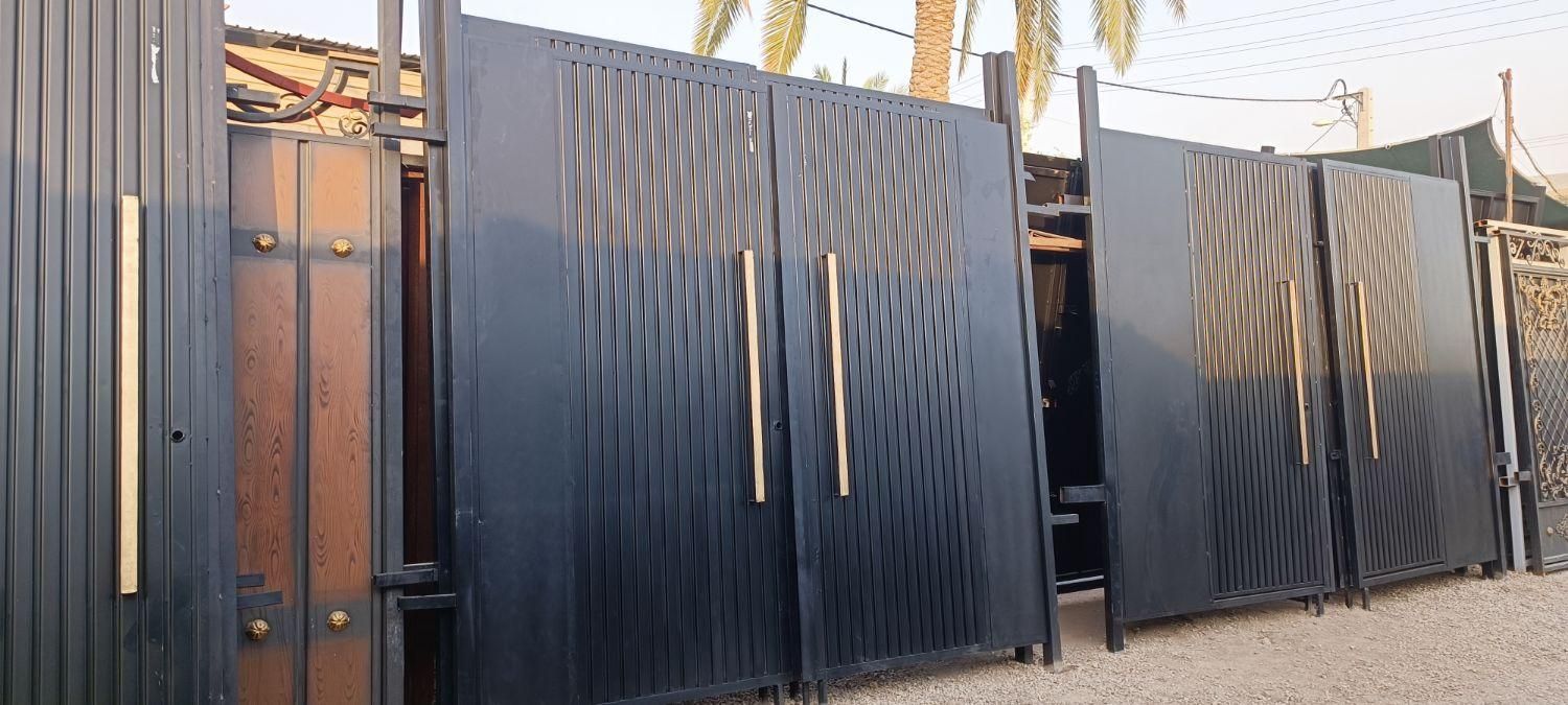 انواع درب.    برازجان جلالی|عمده‌فروشی|خورموج, |دیوار