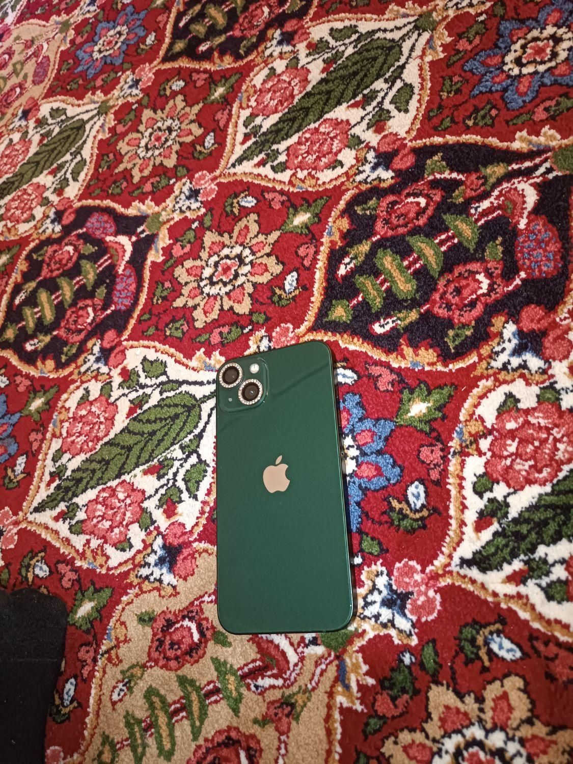 اپل iPhone 13 با حافظهٔ ۱۲۸ گیگابایت|موبایل|شاهین‌شهر, خانه کارگر|دیوار