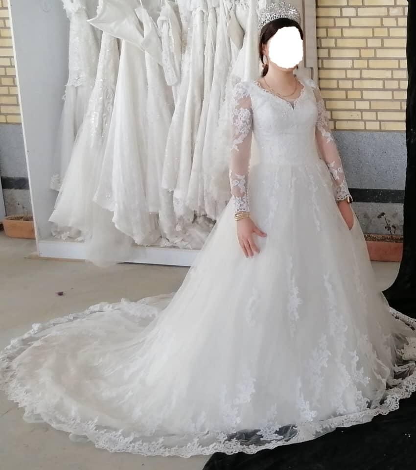 واگذاری مزون لباس عروس|لباس|شیراز, میانرود|دیوار