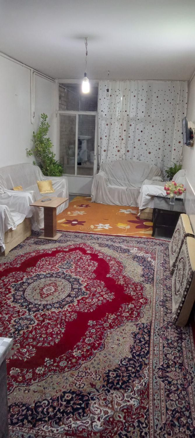 اجاره روزانه/هفتگی/ویلایی۸۰ متری در باغ فدک|اجارهٔ کوتاهمدت آپارتمان و سوئیت|اصفهان, باغ فدک|دیوار