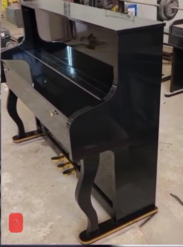 میز پیانو-باکس پیانو-کابین پیانو|پیانو، کیبورد، آکاردئون|اصفهان, شهرک شهید منتظری|دیوار