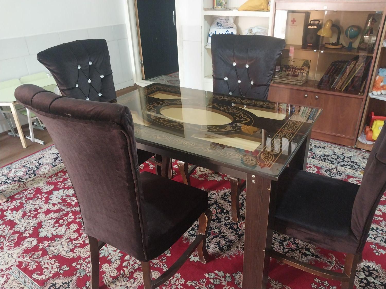 میز و صندلی نهار خوری|میز و صندلی غذاخوری|سیرجان, |دیوار