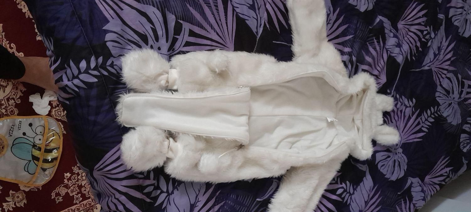 سرهمی|کفش و لباس بچه|خوی, |دیوار