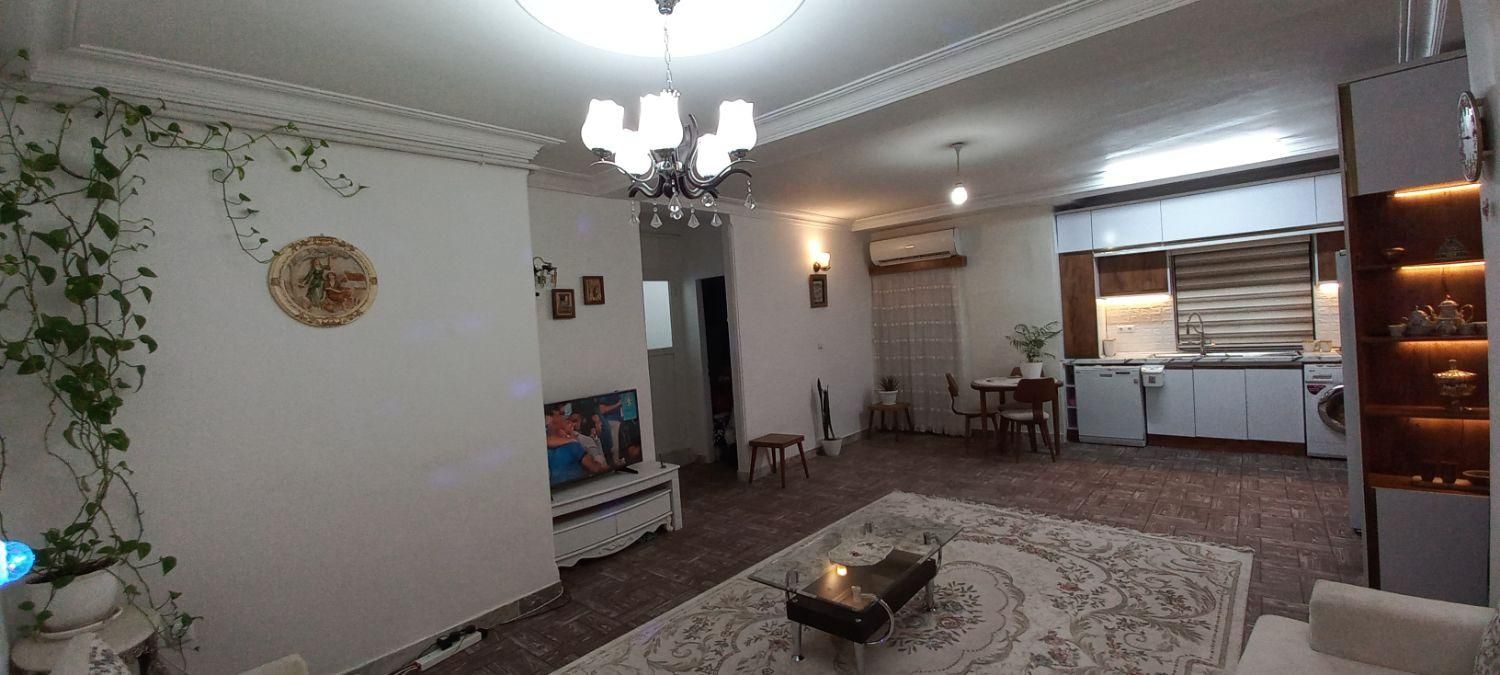 فروش آپارتمان ۸۲ متری۲ خوابه طبقه۲در ولیعصر منظریه|فروش آپارتمان|رشت, منظریه|دیوار