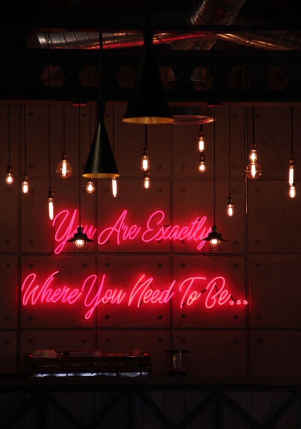 ویتر /باریستا/کمک آشپز/نیروی خدمات و نظافت|استخدام خدمات فروشگاه و رستوران|فردیس, قریشی|دیوار