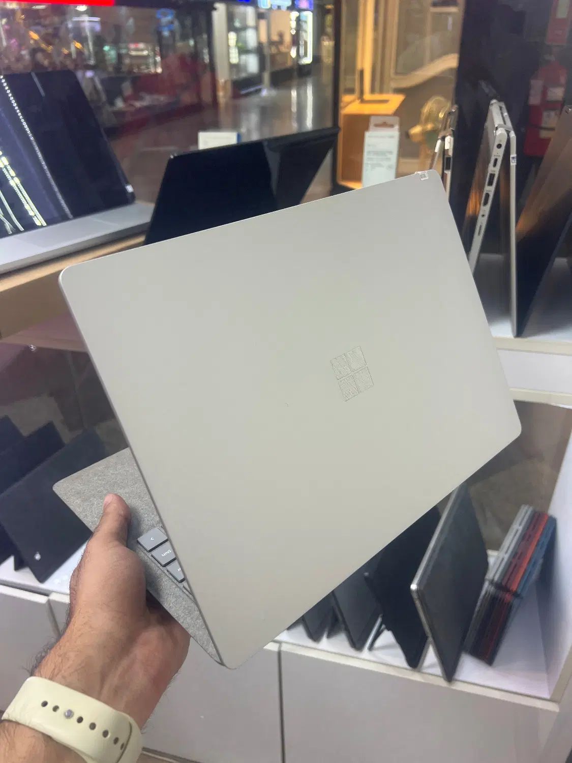 Surface laptop 1 i7 سرفیس لپتاپ رم ۱۶ هارد ۵۱۲|رایانه همراه|تهران, میدان ولیعصر|دیوار
