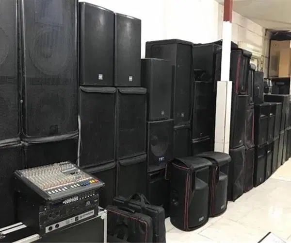 اجاره سیستم صوتی حرفه‌ای برای مراسمات مختلف|صوتی و تصویری|زاهدان, |دیوار